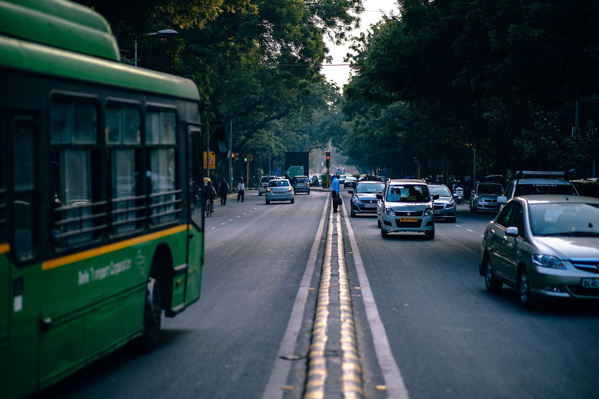 Navigating the Labyrinth: Understanding the Chaotic Traffic in India