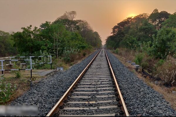 The Indian Railways, spanning over 67,000 kilometers and carrying around 23 million passengers daily, is a monumental network. However, challenges persist. A deep dive into the primary issues and their resolution will give a comprehensive understanding.