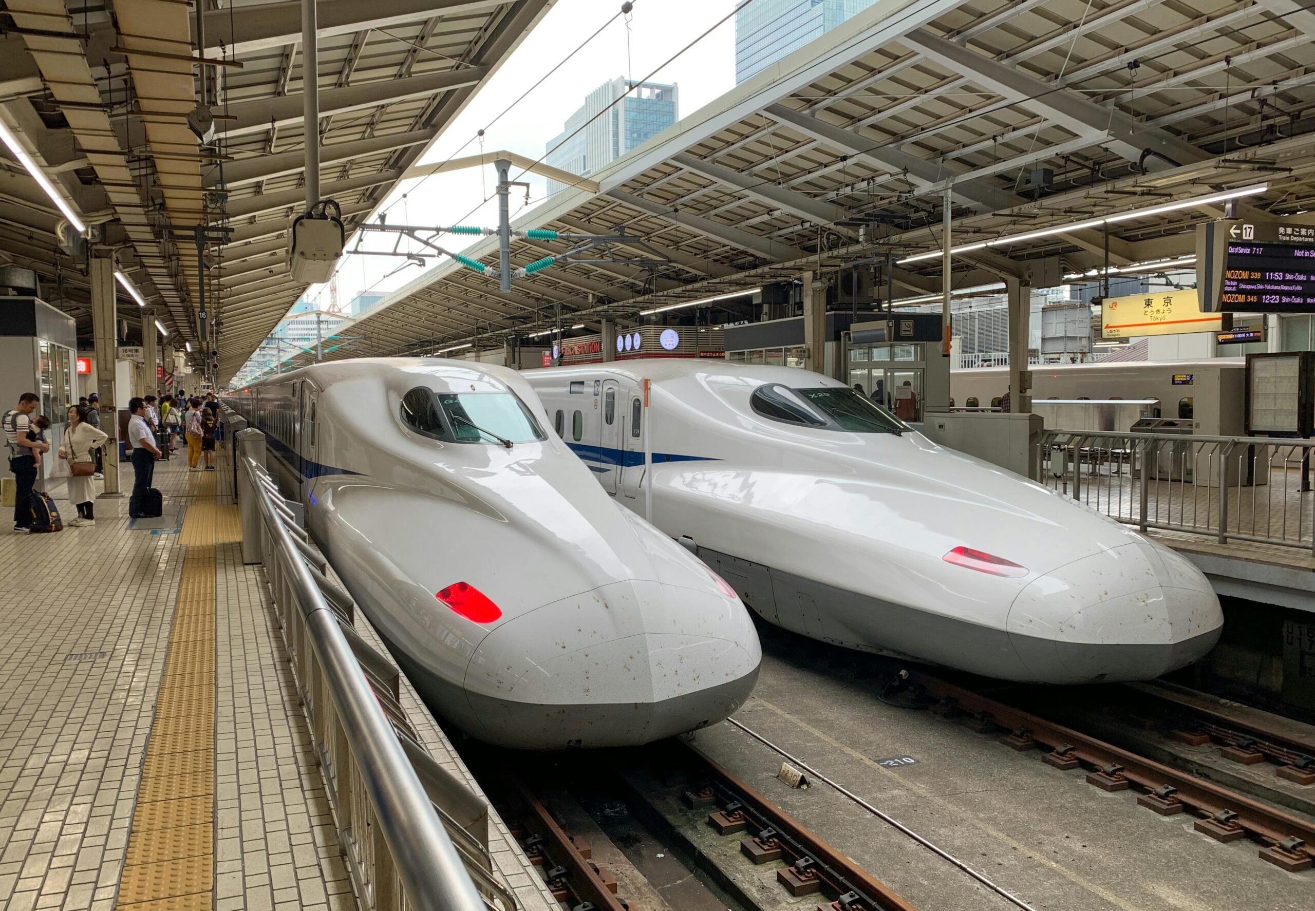 The Race for Rail: How China Leads and India Learns in High-Speed Trains