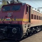 Train #22609 Mangalore Coimbatore Intercity Express at Mankara Palakkad #rainfanning #trainspotting