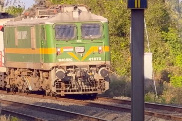 railfanning compilation, speeding trains of india